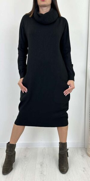 WALDA DZIANINOWA SUKIENKA z golfem czarna