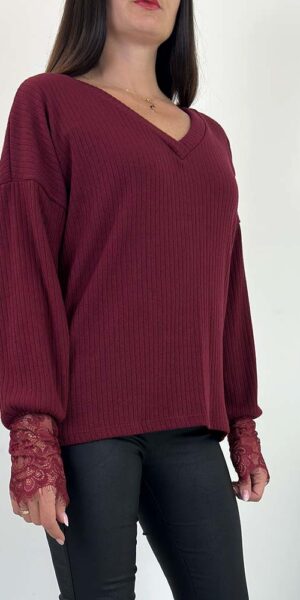 IZA SWETER bordowy koronka rękawy