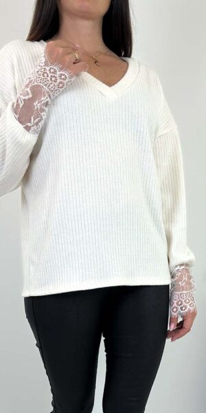 IZA SWETER kremowy koronka rękawy